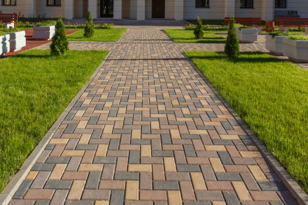 Best Concrete Paver Driveway  in Edwardsville, PA